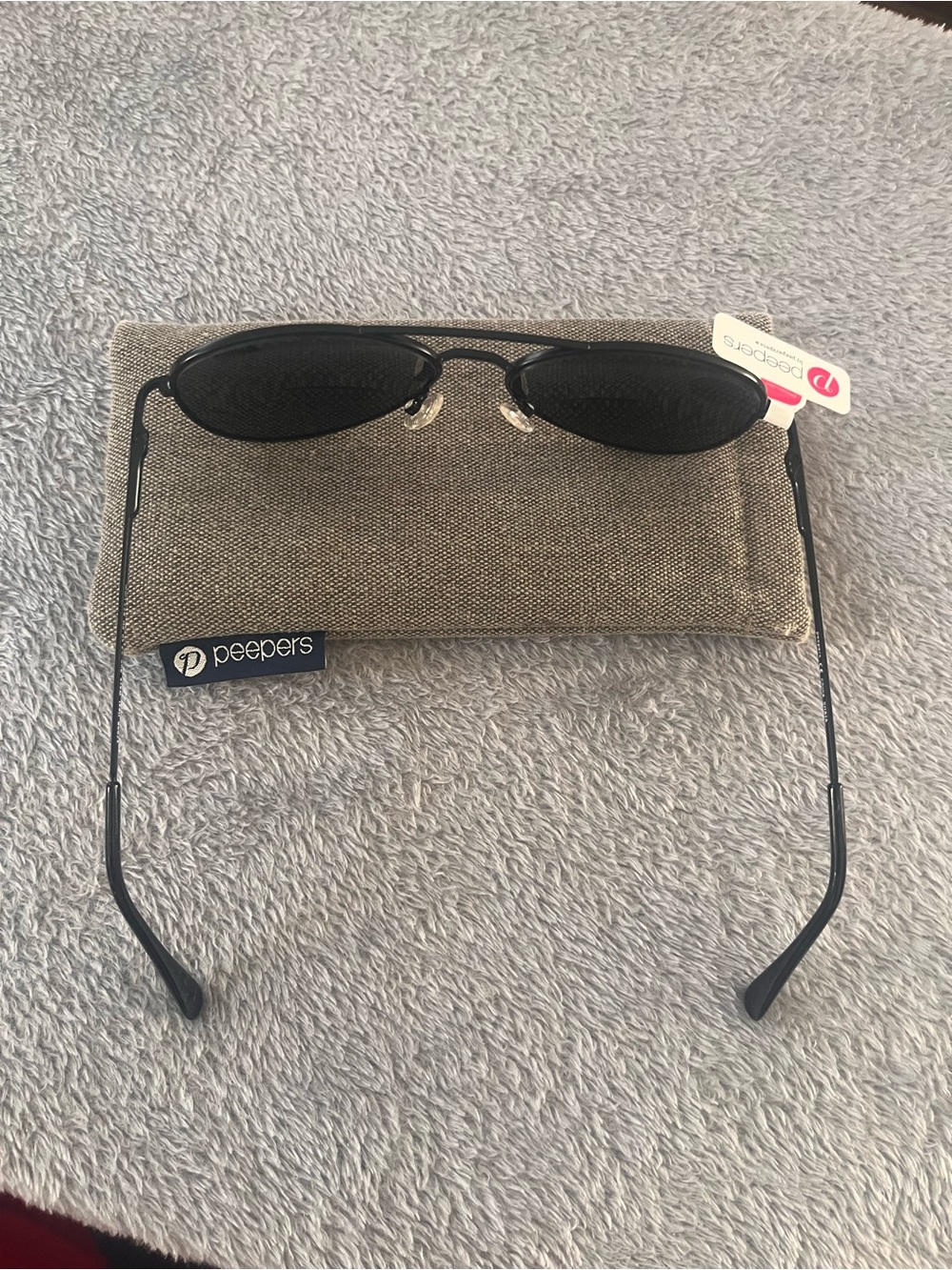 Peepers +2.50 Bifocal Aviator Sunglasses in Black - Picture 2 of 2